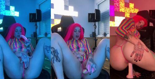 Video do Privacy Maru Karv sentando com vontade no consolo