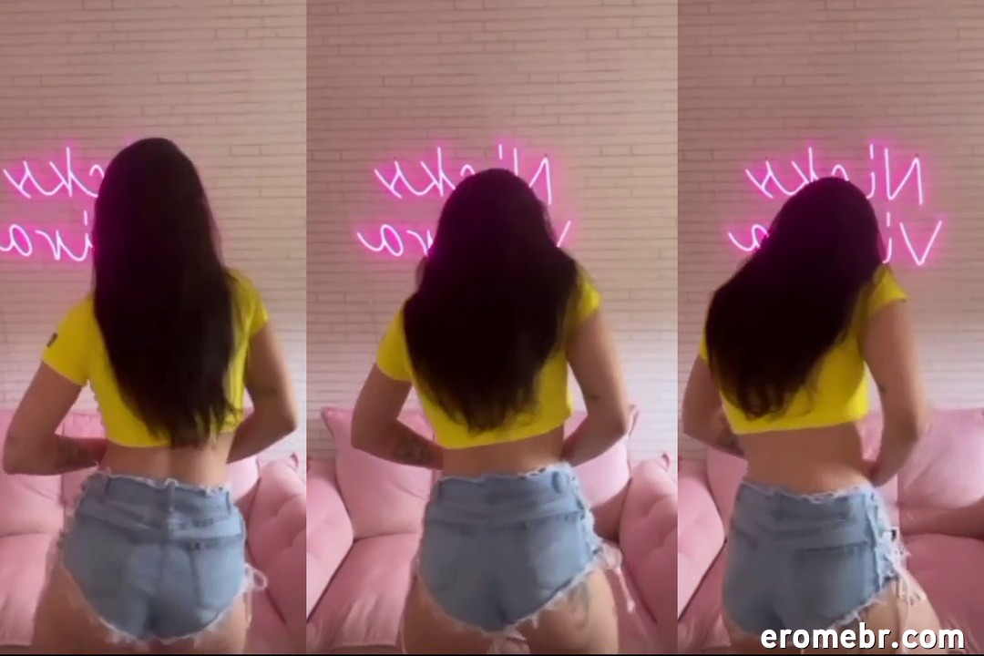 Onlyfans Nicks Vieira nua se Masturbando