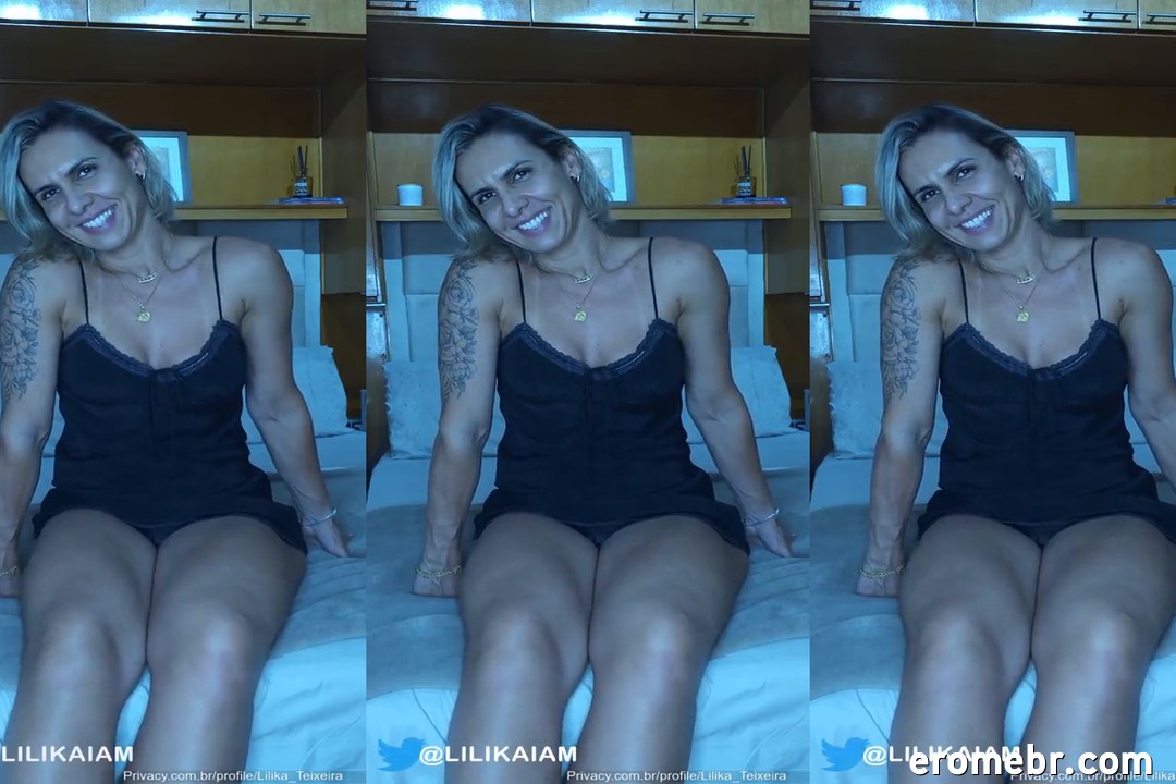 Onlyfans da Lilika Teixeira fazendo anal com pau de borracha